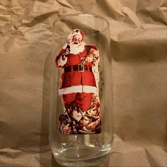 Vintage Coca Cola Christmas Santa Glass Set of 2 - Picture 4 of 5